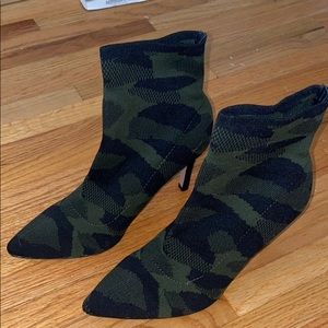 MIA camo booties